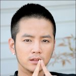 '뉴욕해럴드트리뷴' <b>허세</b>근석의 최근 인터뷰사진! 풉~