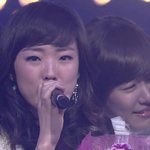 1위하고 우는 '<b>씨야</b>' 달래주는 '소녀시대'