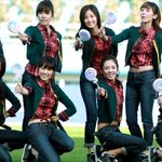 '군대스리가' 위문공연간 소녀시대! 옷이 <b>칙칙</b>해ㅠ