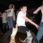 <b>아쥬</b>그냥 모두가 함께 하는 광란의 파티타임~~