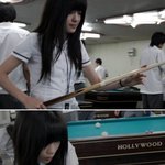 아역출신 <b>정인선</b>, 교복입고 당구치는 폼이 예사롭지 않넹