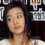 최근 <b>통통</b>해진 전지현... 그래도 예뻐??