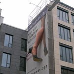 <b>기발</b>아찔...광고