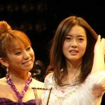 일본 유명 여가수 옆에서도 죽지않는 고아라 미모!
