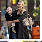 아들과 외출 나온 만삭의 나오미<b>왓츠</b>! 패션센스가 좀 짱~!!