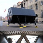 걸어서 이동할 수 있는  집