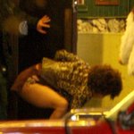 옆트임 작렬한 초미니 입은 할리<b>베리</b>! 이건 좀 심해