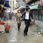 '에덴' 촬영현장 레어사진! <b>동철</b>에게 질질 끌려다니는 국자