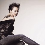 강렬한 눈빛 돋보이는 신민아! <b>살짝</b> 무섭다;