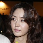 패션쇼 온 성유리! 기름<b>종이</b>가 필요할듯한 얼굴ㄷㄷ
