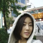 단발머리로 변신한 전혜빈, 청순함이 <b>컨셉</b>?