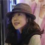팬사인회 <b>참석</b>한 임수정! 팬들을 보는 사랑의 눈길ㅋ