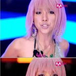 효리의 핑크 가발 배슬기도 따라 썼나? <b>포스</b>가 다르네