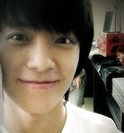 슈주멤버 <b>동해</b>랑 아라시멤버 니노미야 닮았어!