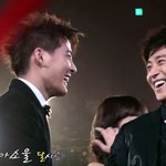 활짝웃는 <b>이완</b>얼굴에서 김태희가 보여!