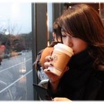 커피 마시는 박신혜! <b>성숙</b>한 여인 분위기 물씬~!