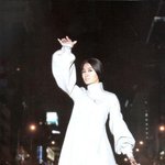 도로한<b>복판</b>에서 귀신놀이하는 황보, 왜그래 무서워