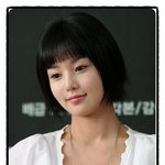 <송혜교 남규리 단발머리 <b>서로</b> 조금 닮았지만 느낌은 다르네요>