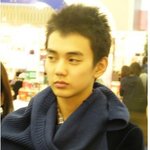 훌쩍 큰 유승호! 잘생긴 <b>청년</b>이 됐네