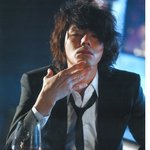 <b>대담</b>해진 조인성, 파격적 헤어스타일