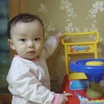 돌사진 찍는 연습 겸 올려봅니다.^^(11개월째)
