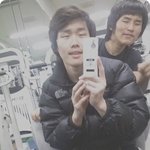 헬스장에서 운동못하게 <b>방해</b>하는 친구들ㅠㅜㅜ