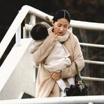 둘째 아이 안고가는 <b>심은하</b> 최근 파파라치!