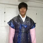 꽃남 구<b>준표</b>(이민호)김종국 같은한복? 다른느낌 !