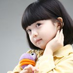 나비의쑈 캐구여분 꼬마아가씨~~