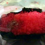 홈플러스에서 산 알초밥에선 곰팡이꽃이 피었더군요'-'