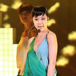 은근히 코디가 <b>안티</b>인 백지영! 황당한 의상들;