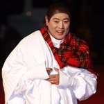 교복? + 앙드레김 = ???