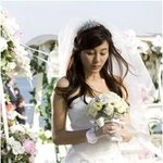 초미니 웨딩드레스 입은 김하늘, '<b>늘씬</b>' 새다리!