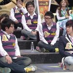 태연이가 <b>사</b>줬는지 같은 신발만 신는 형돈이