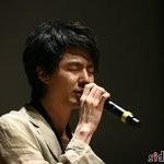 마지막 팬<b>미팅</b>에서 눈물 흘리는 조인성ㅠ