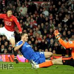'박지성 풀타임' 맨유, 안방서 첼시에 3-0 대승…선두 탈환 청신호