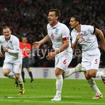 '테리 결승골' 잉글랜드, 우크라이나에 2-1 승리