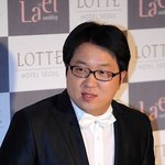 정형돈 여친으로 알려진 <b>유라</b>작가! 귀여운 외모~