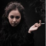담배 피우는 김태희, 어울리나요?