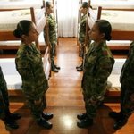 콜롬비아 <b>여사</b>관학교 화보! 헐~장난아니네~