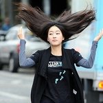 머릿결 자랑하던 박진희, <b>안티</b>샷 제대로 걸렸네ㅋ