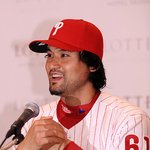 박찬호, 9년 만의 <b>홈런</b> 및 1600k 달성…팀은 연장승