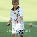 아빠 베컴 이어서 축구스타 예감! <b>로미오</b> 베컴