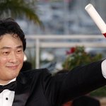 <b>박쥐</b>! 칸 영화제 심사위원상 수상! 축하해요~