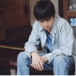 유승호 섬섬옥수! 손 마저도 우월<b>하뉴</b>나~