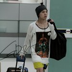 공항에서 찍힌 빅뱅 권지용, <b>형광</b> 핫팬츠 대박