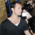 탈모도 섹시함을 막을 순 없다! <b>주드</b> 로 최근