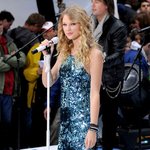 팝계의 공주님- 테일러 스위프트, 반짝이 되게 좋아하나봐요