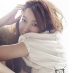 활동 뜸했던 이지아, 남성<b>잡지</b> 신상 화보
