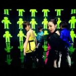 '2ne1' 산다라박 <b>led</b>, 센스 대박인데?ㅋㅋ